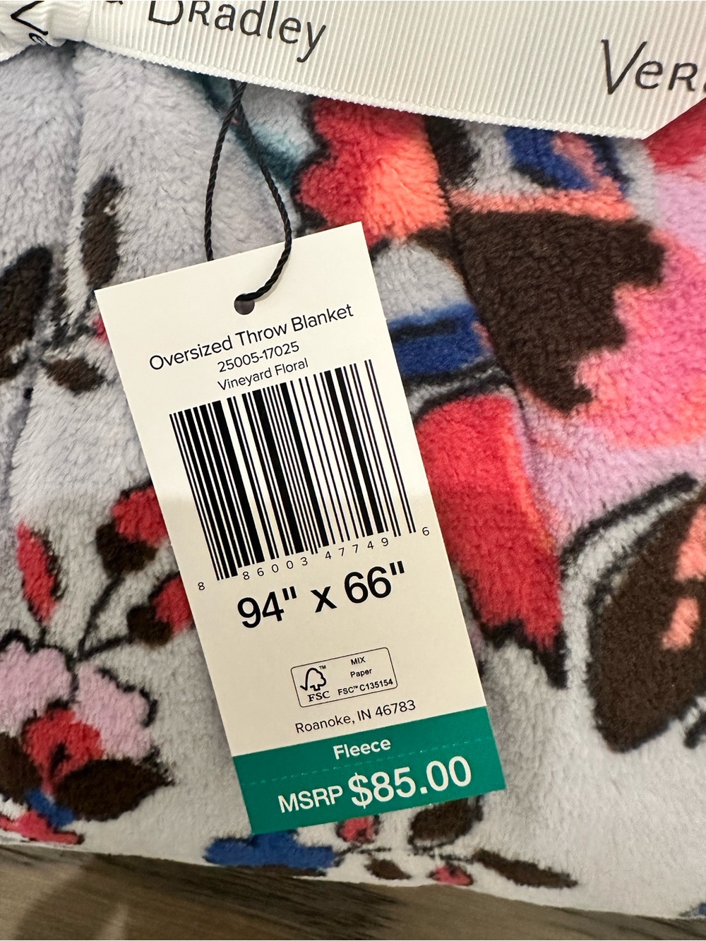 Vera Bradley Oversized Throw Blanket NWT - Picture 6 of 6